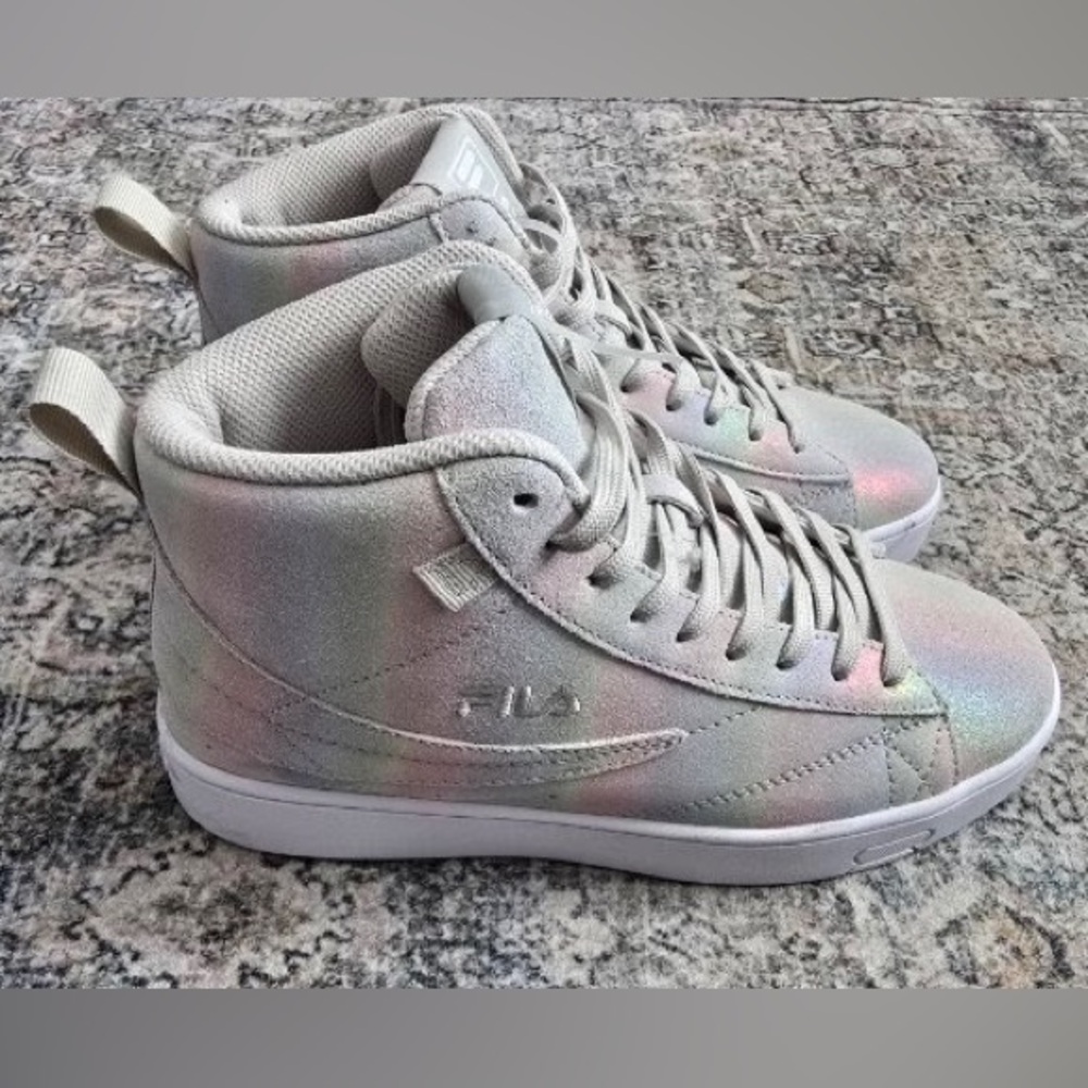 ‼️CLEARANCE‼️ FILA Women's Gennaio Sneakers -Iridescent Prism Suede - Size 8 1/2